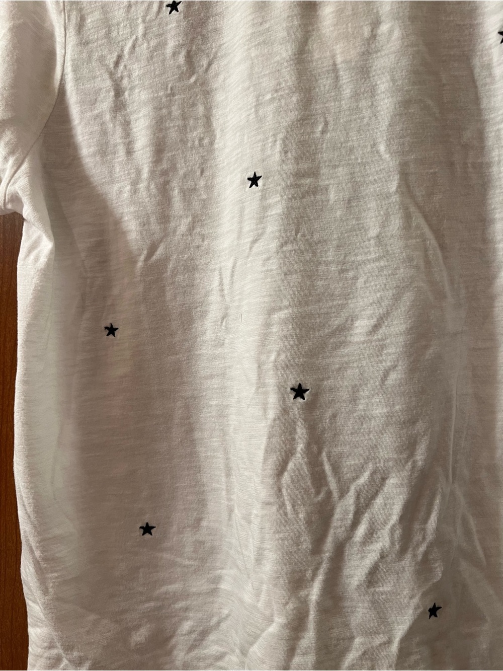 Anthropologie T.LA White V-Neck T-Shirt with Black Stars - NWT - Medium - Picture 6 of 16